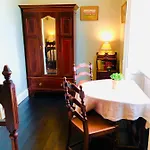 Lissanisky House Bed & Breakfast