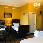 Bed & Breakfast Lissanisky House Ballymackey