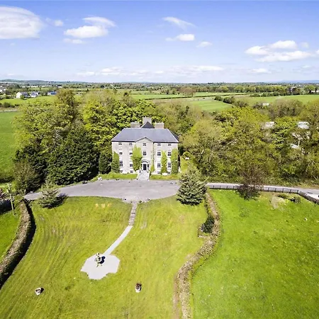 Lissanisky House B&B 4*