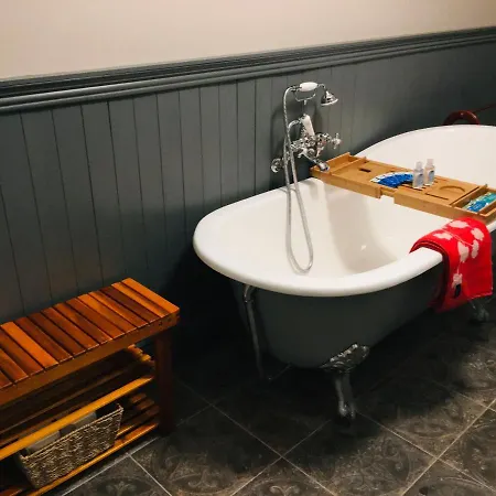 Lissanisky House Bed & Breakfast Ballymackey