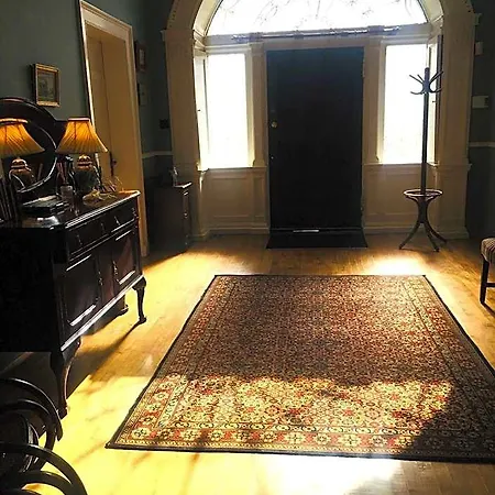 Lissanisky House